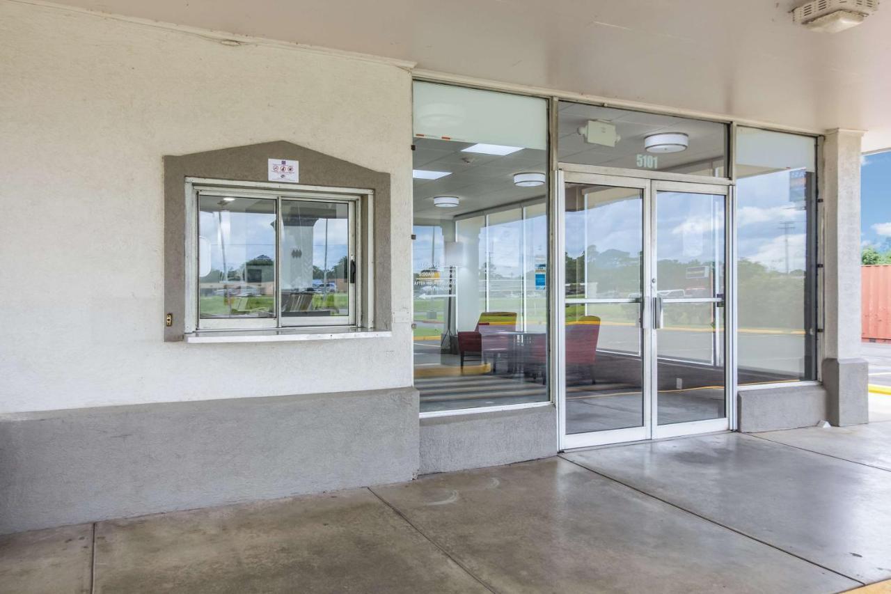 Motel 6 Groves, Tx Extérieur photo